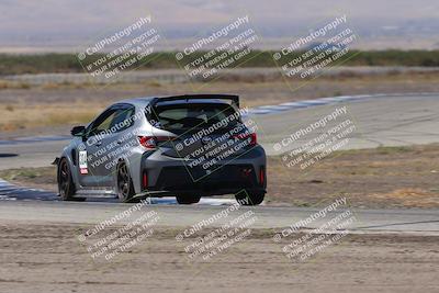 media/Oct-04-2025-OnGrid (Sat) [[44bd565ffa]]/Pink Group/Grapevine/